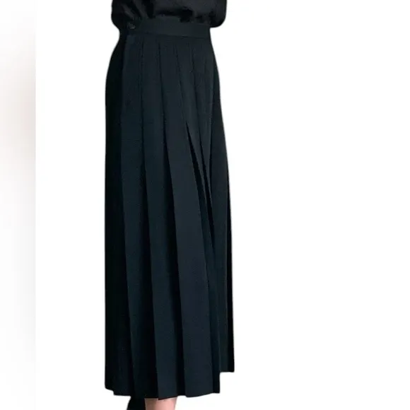 Vintage Wool Saks Fifth Avenue Pleated Midi Skirt