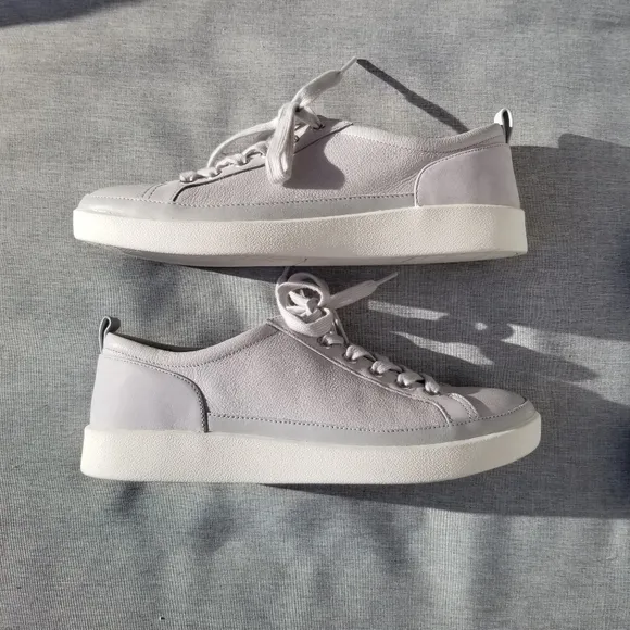 Vionic Winny Gray Sneakers Size 9