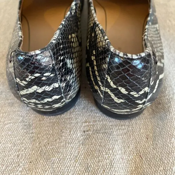 Vionic Woman's Animal Print Leather Willa Li Loafers Dress Shoes Sz 11