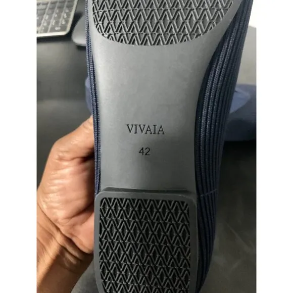 VIVAIA Margot 2.0 Square-Toe V-Cut Flats Navy size 42 EU/10.5 US