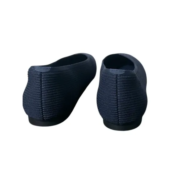 VIVAIA Margot 2.0 Square-Toe V-Cut Flats Navy size 42 EU/10.5 US
