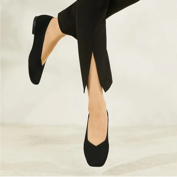VIVAIA Square Toe V-Cut Flats in Black size 39