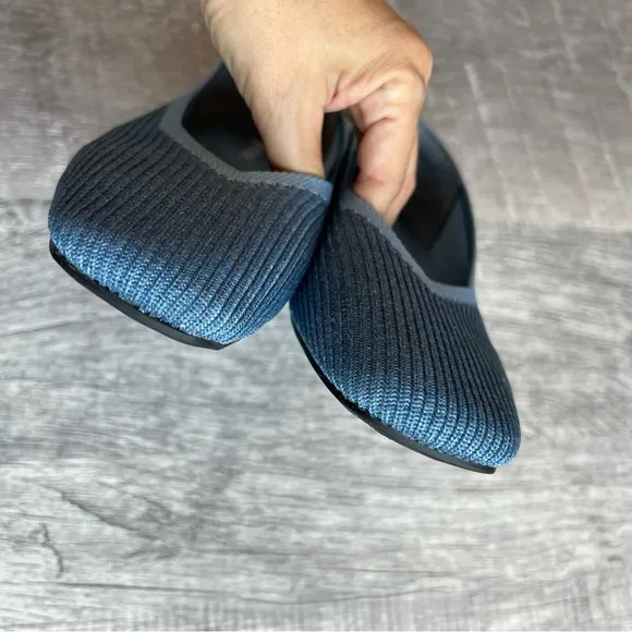 Vivaia Square-Toe V-Cut Flats (Margot 2.0) Denim Color Blue Size EU 39