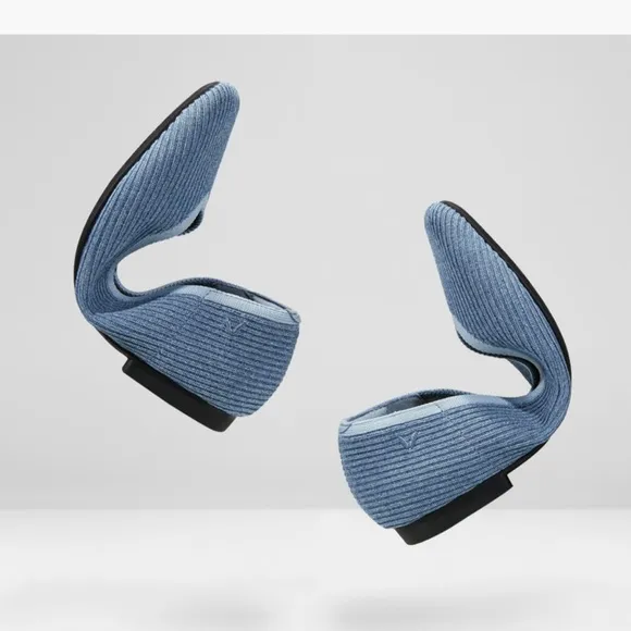 Vivaia Square-Toe V-Cut Flats (Margot 2.0) Denim Color Blue Size EU 39