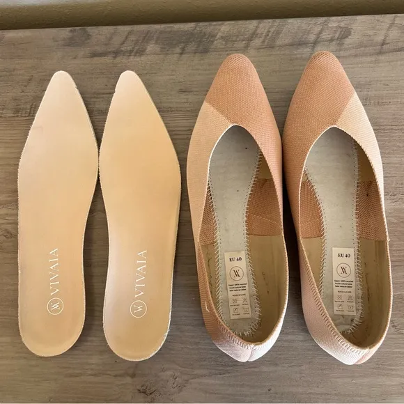 Vivaia Valencia Pointed Toe V-Cut Flats Wheat Nature Two Tone Size EU-40 / US-9