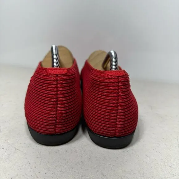 Vivaia Women's Margot 2.0 Square Toe V Cut Flats Red  41 US 10 No Insoles