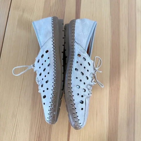 Volks Walker Moonwalk Leather Slip Ons Laser Cut Sneakers Flats Comfort Shoes 39