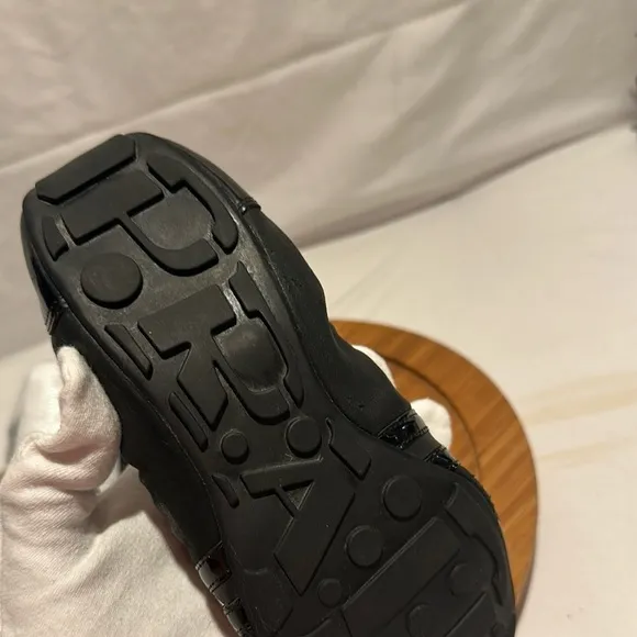 VTG Prada Black Patent Leather Loafers