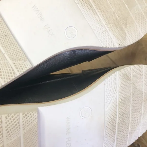 Wayne Flex Black Leather Loafers w/White Soles 6M
