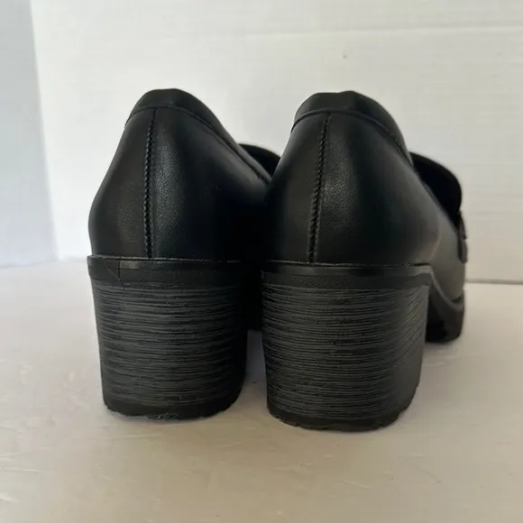 White Mountain Booster Black Chunky Heel Loafers Size 8M - Y2K Vintage Style