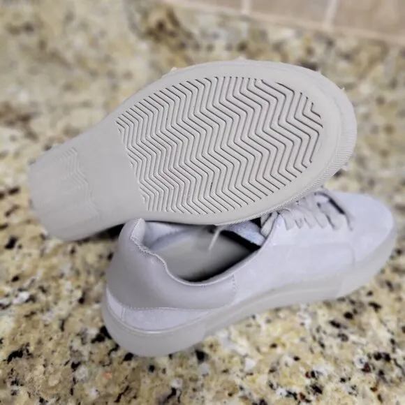 Winnie Harlow X SM Gray Suede Platform Sneakers Womens SZ 7.5M