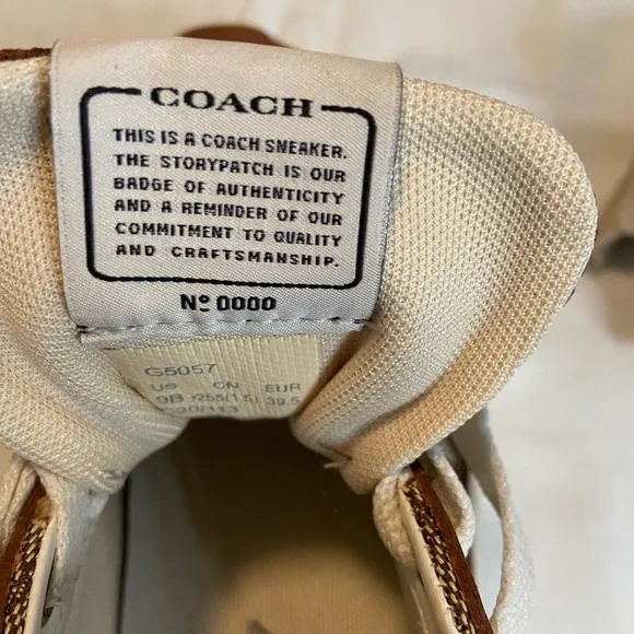 Women’s Coach Tech Runner Khaki/Saddle Logo Sneakers Sz 9B