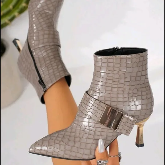 Women's Fashion Apricot Pointed Toe Ankle Boots,