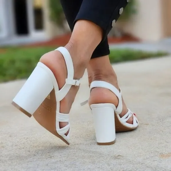 Women's Knotted  Block Heel Ankle Strap Sandals White Color