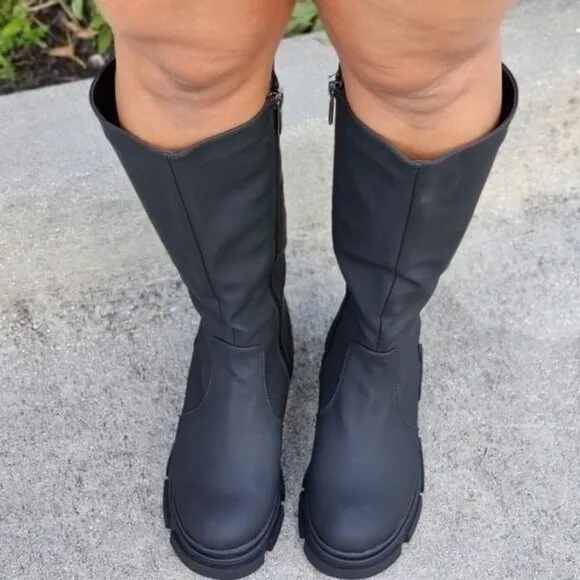 Women's Mid Calf Boots Round Toe Black Color