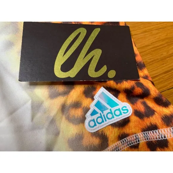 Women’s Small Adidas Tech Fit Cheetah Print Compression Tight Shorts CD1066