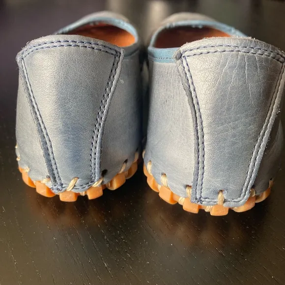 Women's VOLKS WALKERS Flats, Blue, Size 39