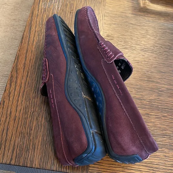 💕x2HP💕Donald J. Pliner Igor men’s burgundy suede loafers