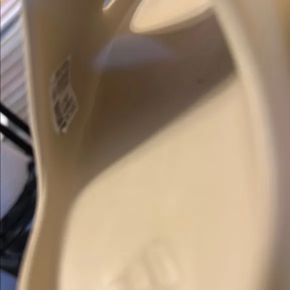 Yezzy slides 8K (BONE COLOR)