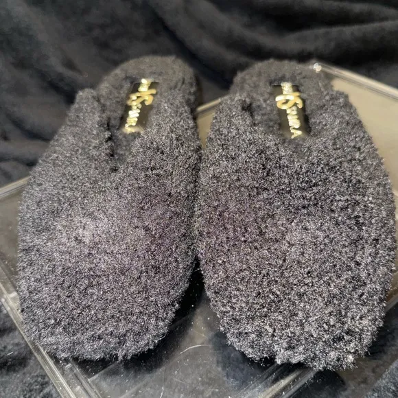 Yosi Samra Black Flats for Effortless Elegance