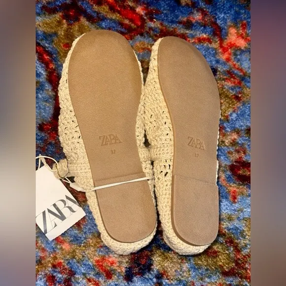 Zara Crochet Ballet Flat